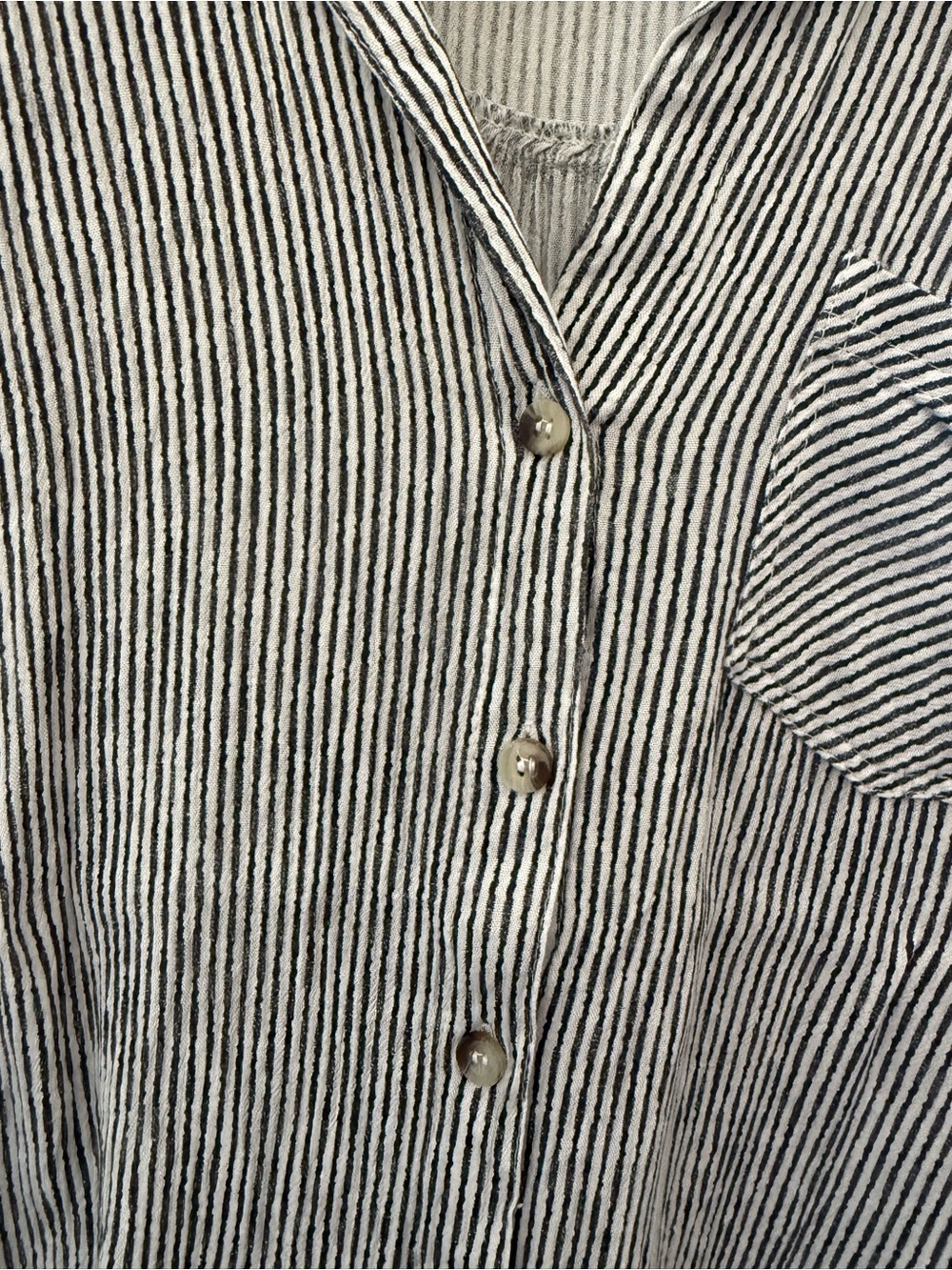 Striped Button Front Top - Picture 4 of 4